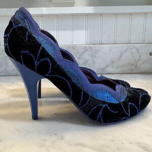 Black and Blue Velvet poetic license pumps
